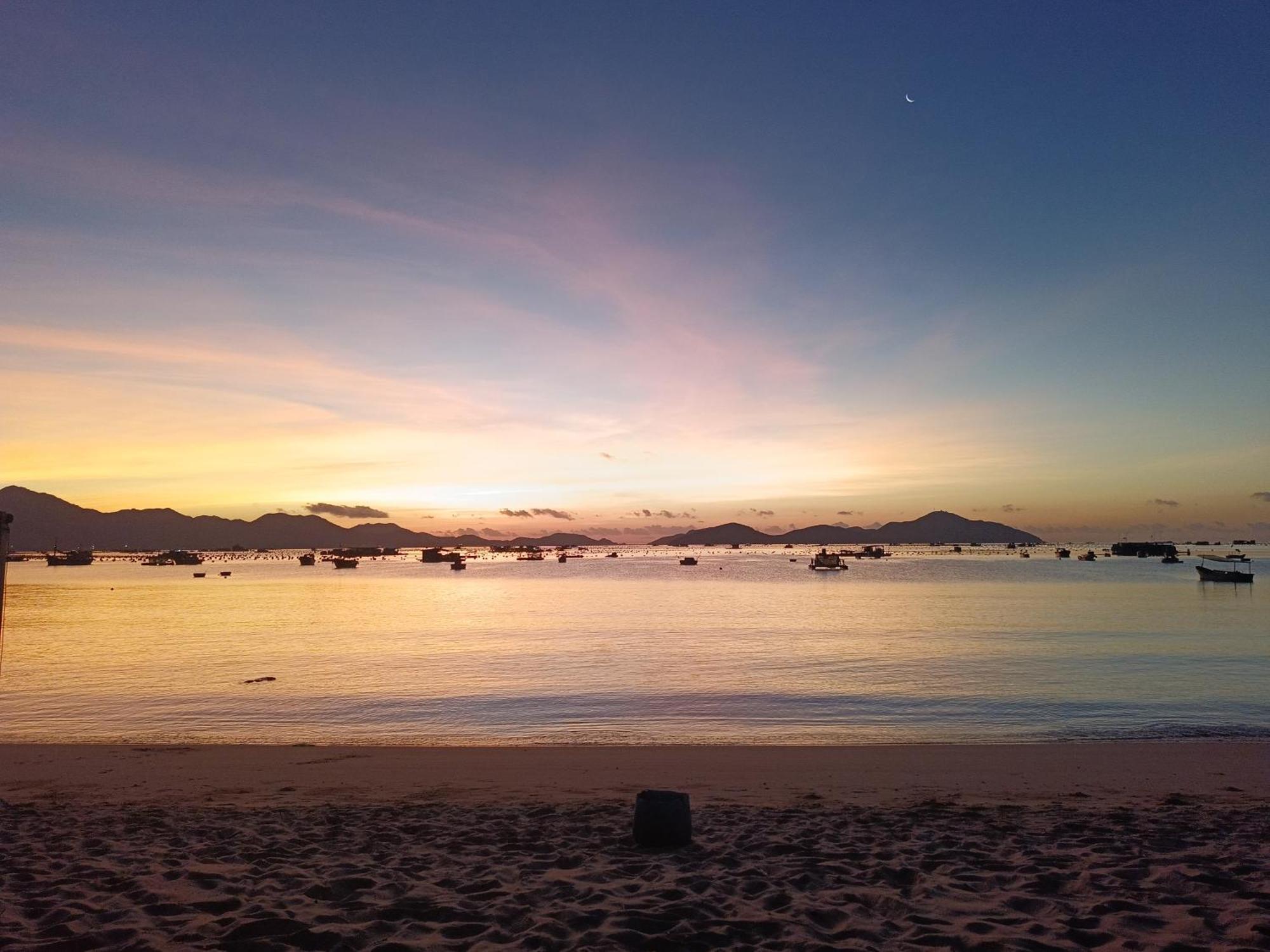 The Sunrise Anh Tu Hotel Cam Ranh Exterior photo